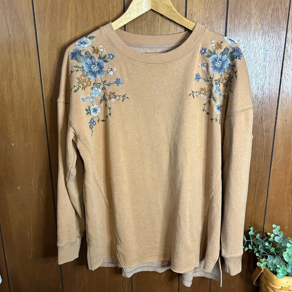 American Eagle Outfitters Embroidered Floral Sweatshirt Crewneck Boho Floral - Picture 2 of 9